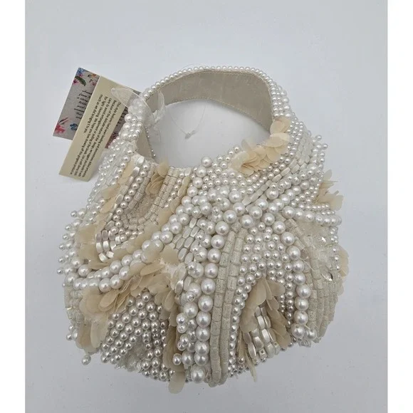 Cream, Ivory, And White Handcrafted In India Beaded Bag NWT - Picture 3 of 4